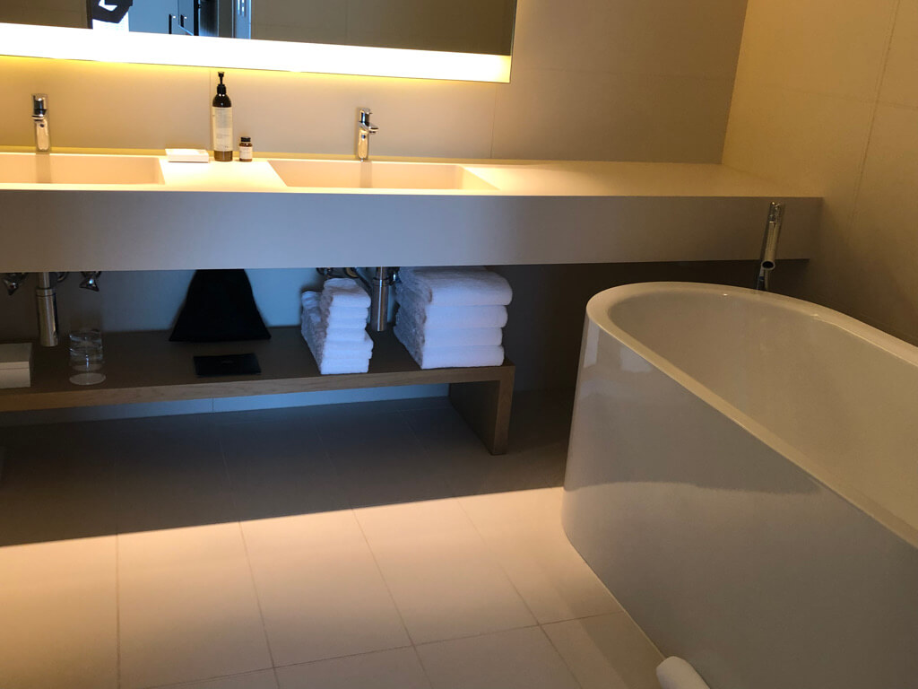 東京エディション虎ノ門　スイート　宿泊記　ブログ　アクセス　朝食　プール　ジム　マリオット特典　マリオットボンヴォイアメックス　紹介