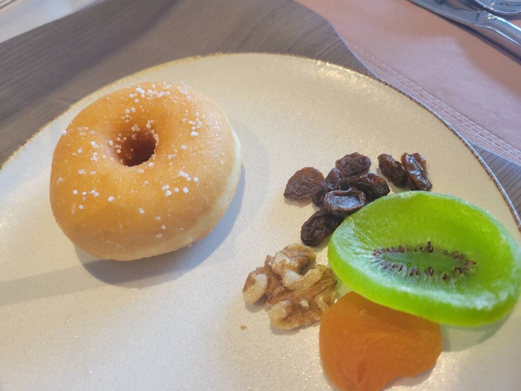 コートヤード・バイ・マリオット名古屋　宿泊記 ブログ　開業日　朝食　コインランドリー　フィットネスジム　ラウンジ　プラチナ特典　マリオットボンヴォイアメックスプレミアム紹介　アクセス