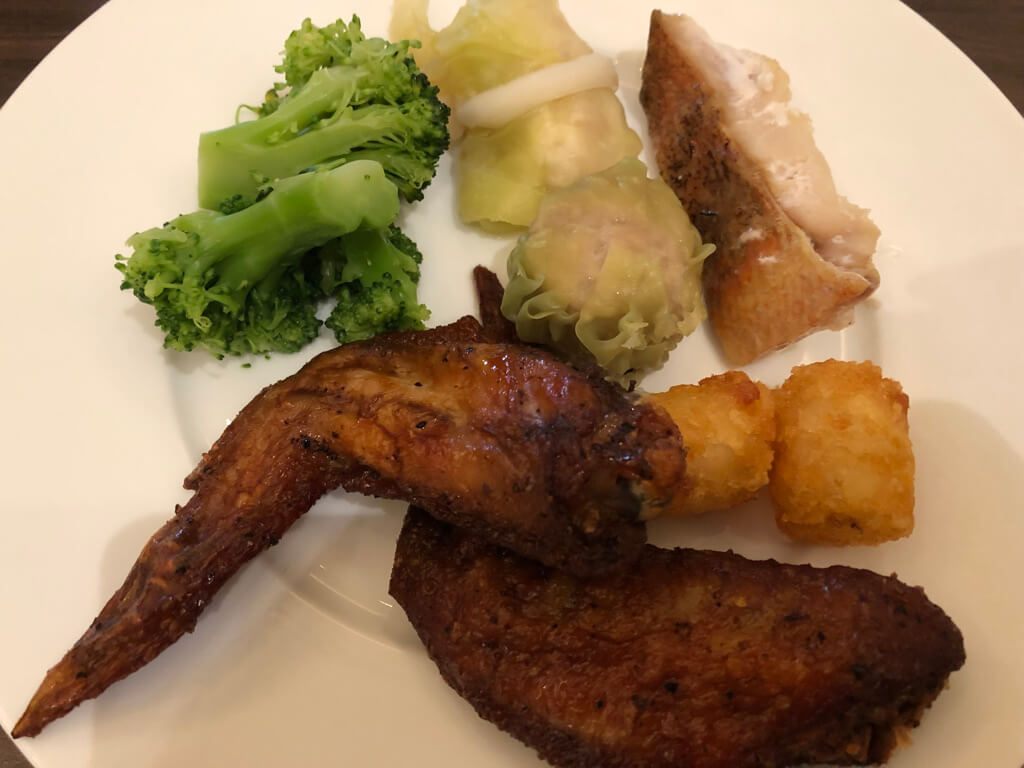 ヒルトン名古屋　子連れ宿泊　LOVEあいちキャンペーン　愛知県民割　朝食　子供料金　プール　ジム　駐車場