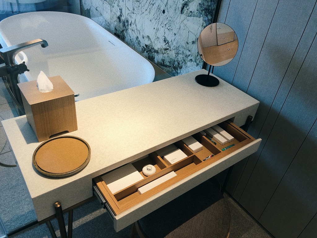 【リッツカールトン福岡宿泊記】お部屋・施設紹介☆ポイントで超お得!10万円越えの宿泊費をタダにする方法 49 リッツカールトン福岡 ポイント ブログ アクセス 宿泊記 部屋 アメニティ 料金 クラブレベル