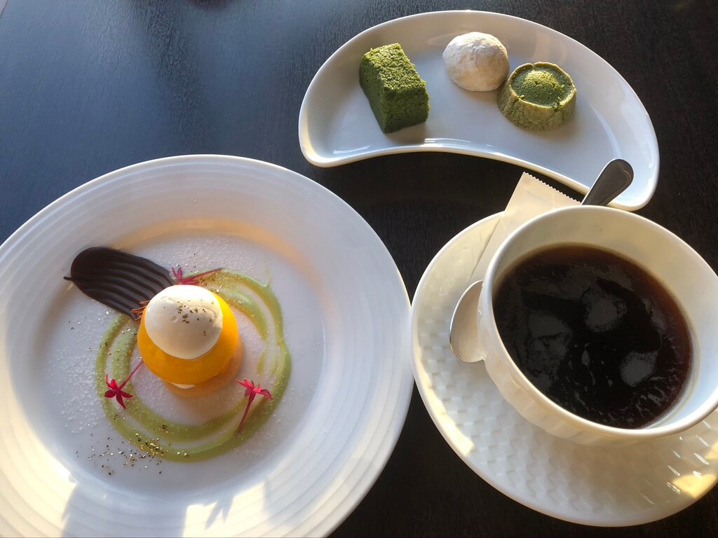 ウェスティン大阪　宿泊記　朝食　エグゼクティブラウンジ　アクセス　行き方　エグゼクティブキング　spgamex　プラチナ　特典