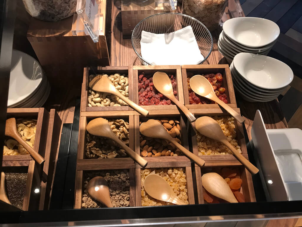 アロフト東京銀座　宿泊記　朝食　プラチナ特典　SPGアメックス　紹介