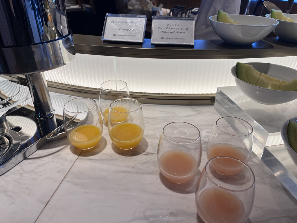 大阪ステーションホテル 子連れ 宿泊記 朝食 スペシャリティサロン　ラウンジ プラチナ特典