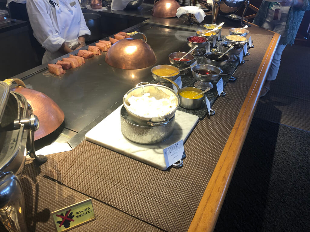 ルネッサンスリゾートオキナワ　クラブサビー宿泊記　朝食　ランチ　ディナー　周辺ご飯　フォーシーズン