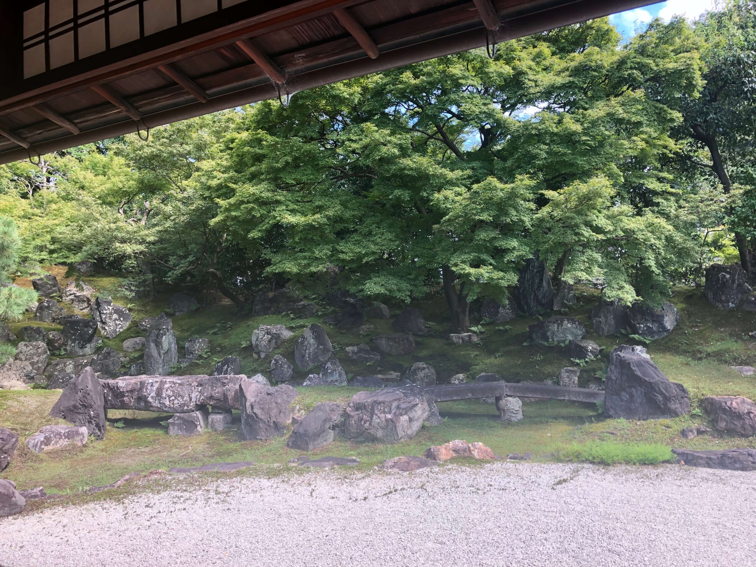 アメックス京都特別観光ラウンジ　営業時間　サービス　感想　アクセス　駐車場　最寄駅