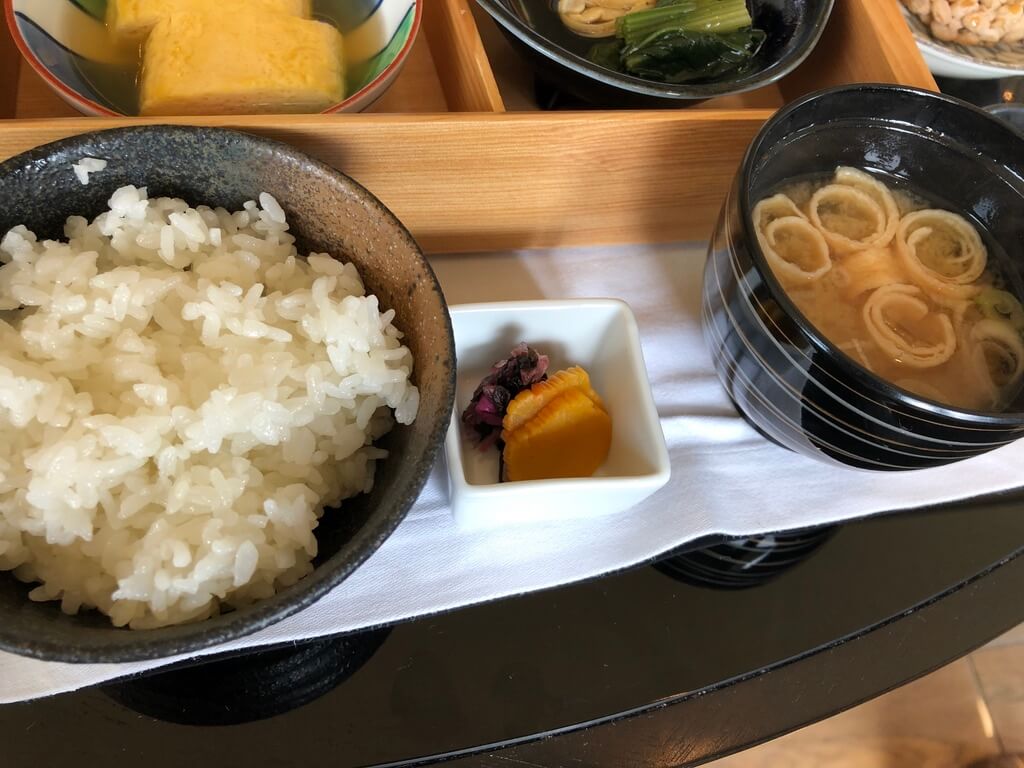 ニセコ東山ビレッジリッツカールトンリザーブ　子連れ　ブログ　宿泊記　プラチナ特典　朝食　アクティビティ　温泉　プール　マリオットボンヴォイアメックスプレミアム　紹介