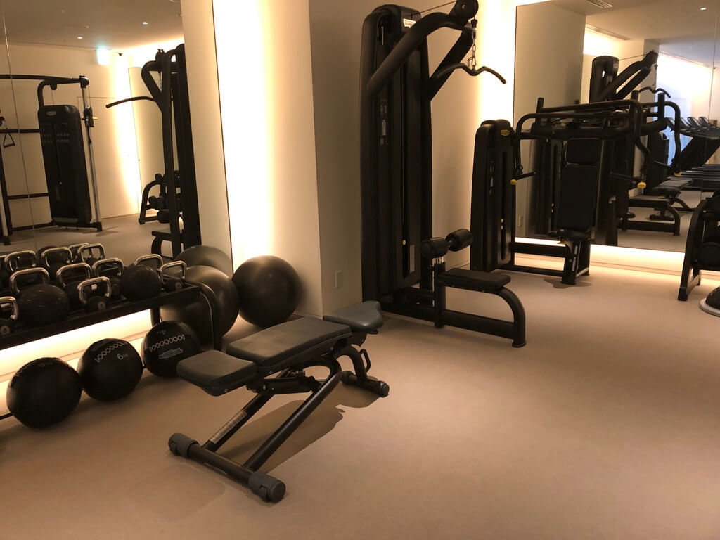 東京エディション虎ノ門　スイート　宿泊記　ブログ　アクセス　朝食　プール　ジム　マリオット特典　マリオットボンヴォイアメックス　紹介