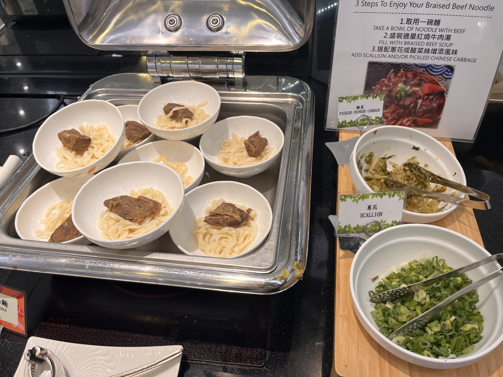 台湾　桃園国際空港　乗り継ぎ　シャワー　トランジットホテル　Wi-Fi　エバー航空　ラウンジ