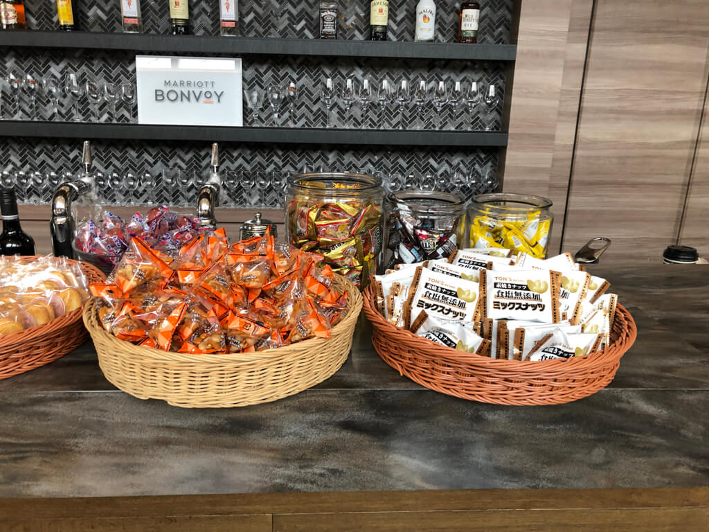 琵琶湖マリオット 宿泊記　ブログ　子連れ　体育館　朝食　　ラウンジ　マリオットボンヴォイアメックス　紹介　プラチナ特典　ゴールド特典　子供添い寝無料