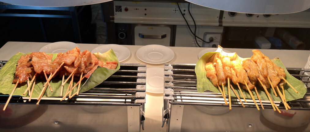 セントレジスバンコク　宿泊記　送迎　アクセス　朝食　プール　ジム　サウナ　子供添い寝年齢　マリオットボンヴォイアメックス　プラチナ特典　バトラーサービス