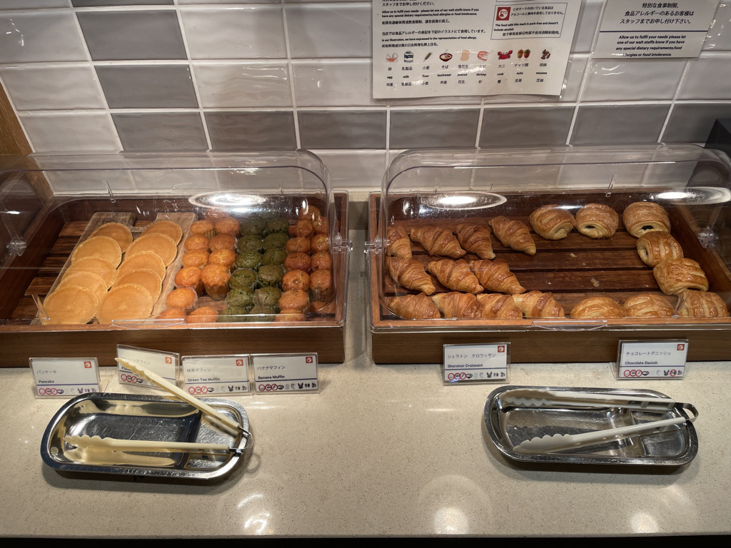 シェラトングランデ東京ベイ　朝食　値段　おすすめ　口コミ　　ガレリアカフェ　グランカフェ　トスティーナ　マリオットボンヴォイアメックス紹介