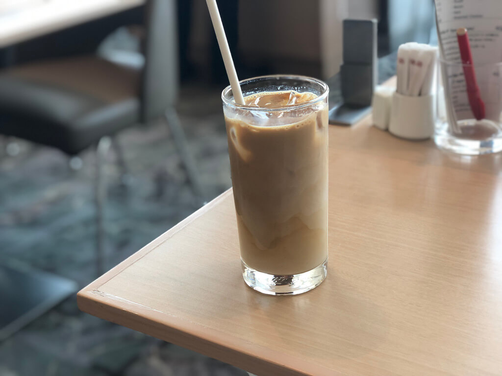 大阪マリオット都ホテル　ブログ　ジュニアスイート　子供添い寝無料　宿泊記　連休　格安　朝食　ラウンジ　あべのハルカス　プラチナ特典　　駐車場　マリオットボンヴォイアメックス紹介