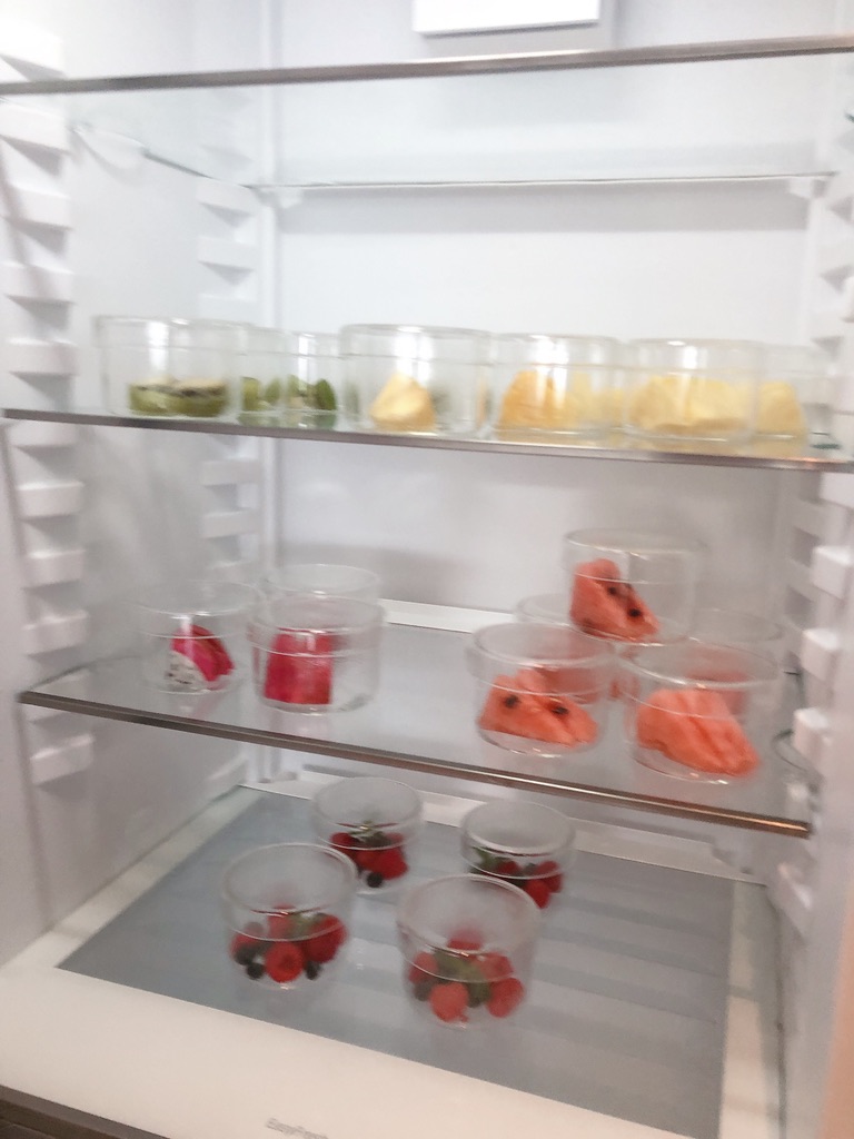 リッツカールトン福岡　クラブラウンジ　朝食　料金　アフタヌーンティ