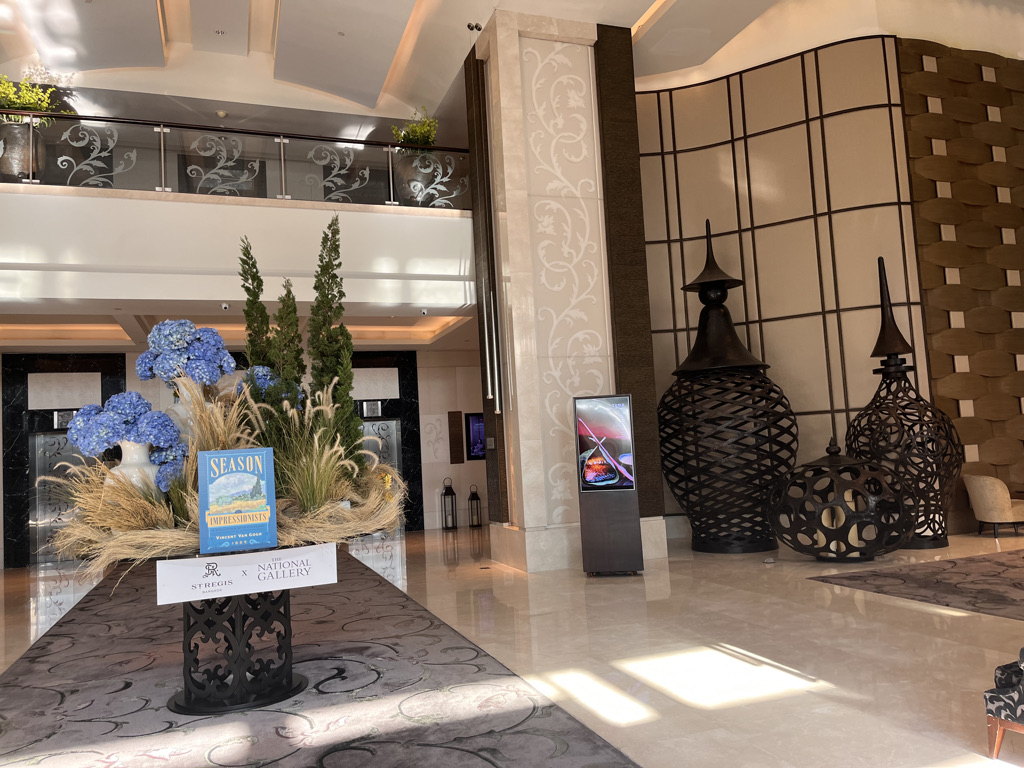 セントレジスバンコク　宿泊記　送迎　アクセス　朝食　プール　ジム　サウナ　子供添い寝年齢　マリオットボンヴォイアメックス　プラチナ特典