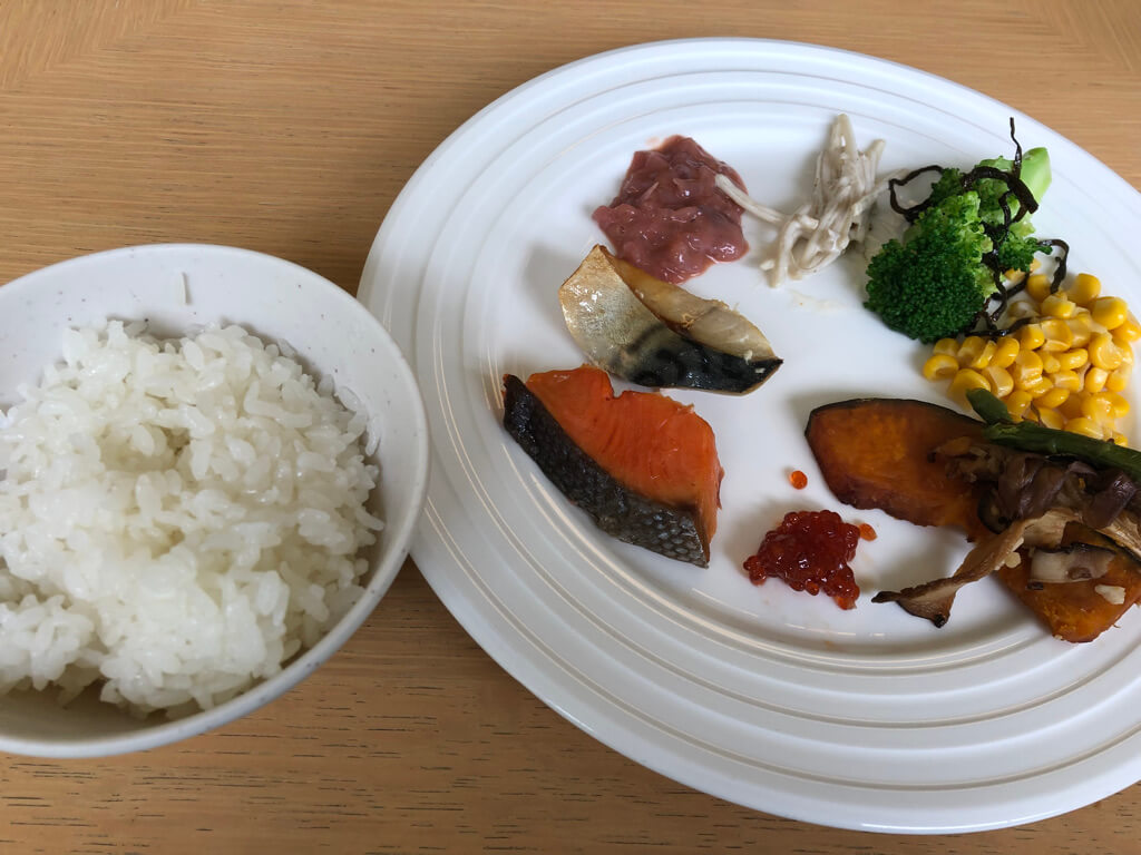 ウェスティンルスツ子連れ宿泊記☆遊び尽くせるコンプリホテルで札幌、積丹、余市観光にも重宝!5連泊で超お得になる方法とは? 132 ウェスティンルスツ 宿泊記 ブログ 子連れ添い寝無料 朝食 ラウンジ アクティビティ 花火 マリオットボンヴォイアメックス紹介 プラチナ特典 温泉