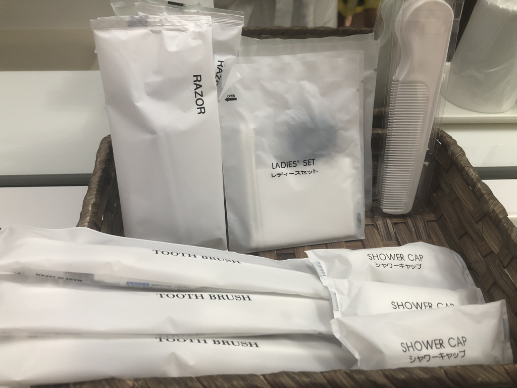 杉乃井ホテル　ブログ　宿泊記　朝食　夕食　バイキング　プール　温泉　アクアガーデン　コインランドリー　口コミ　大浴場　格安　激安　本館