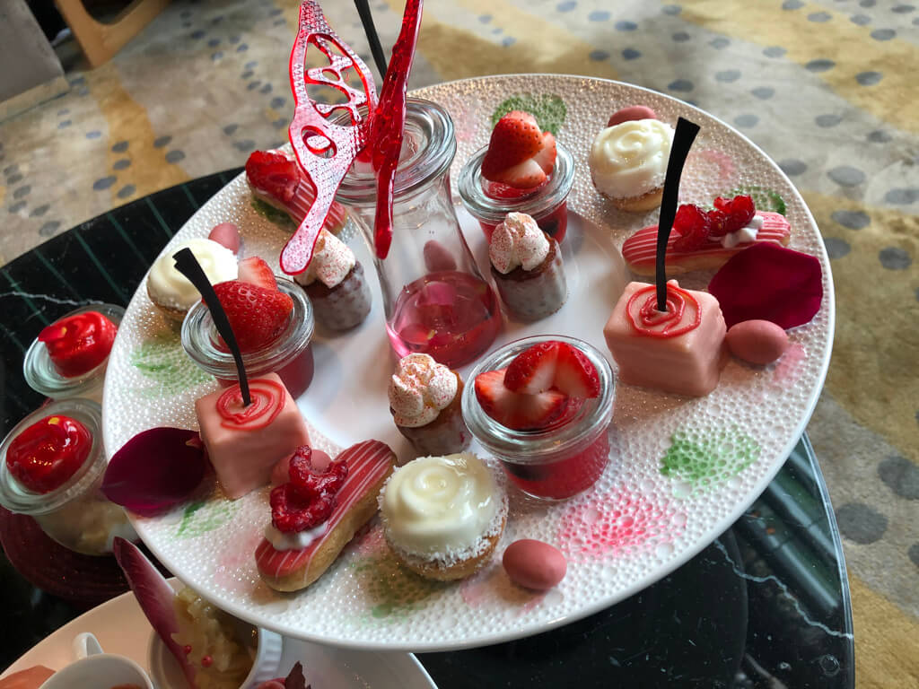 プリンスギャラリー紀尾井町　宿泊記　朝食　ジム　プール　温浴施設　プラチナ特典　SPGアメックス紹介　アフタヌーンティ