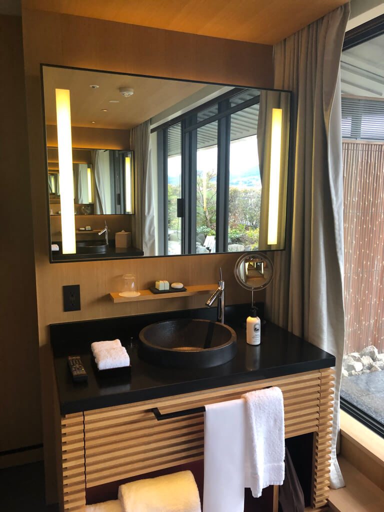 リッツカールトン京都　ブログ　ガーデンテラススイート　マリオットボンヴォイアメックス紹介　プラチナ特典　朝食　プール　アクティビティ　子供添い寝　アメニティ　ジム　駐車場　アクセス