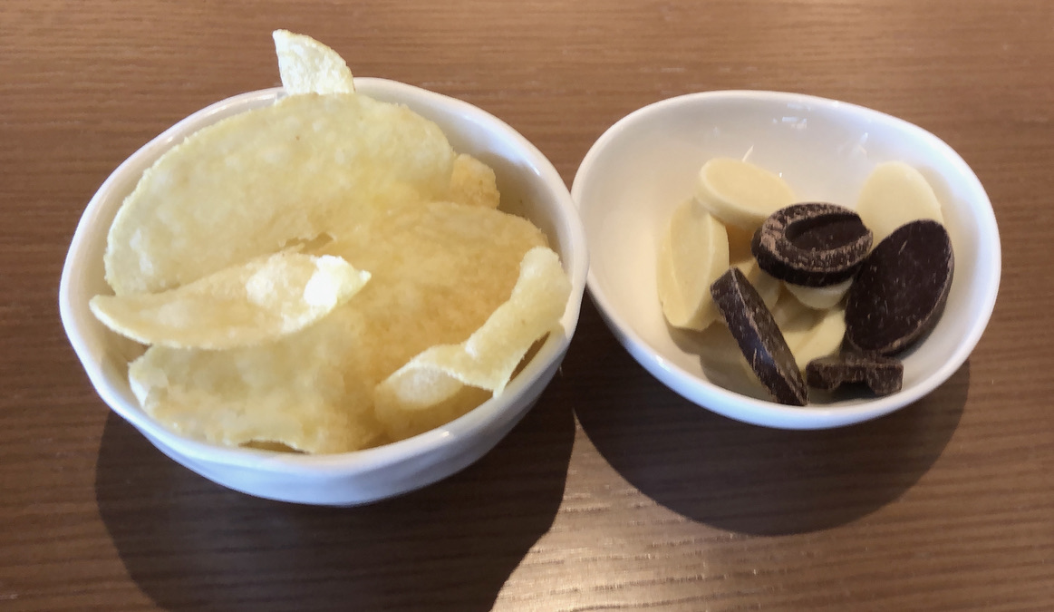 ウェスティン都ホテル京都　ラウンジ　ブログ　プラチナ　アフタヌーンティー　マリオットボンヴォイアメックス　紹介