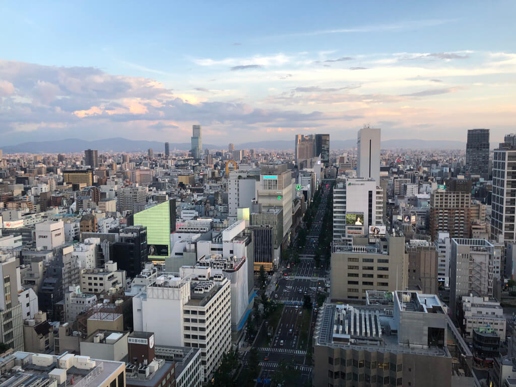 W大阪　マーベラススイート　子連れ　宿泊記 SPGアメックス紹介　朝食　プール　WETバー　サウナ　大浴場　フィットネスジム　駐車場　プラチナ特典　ルームサービス