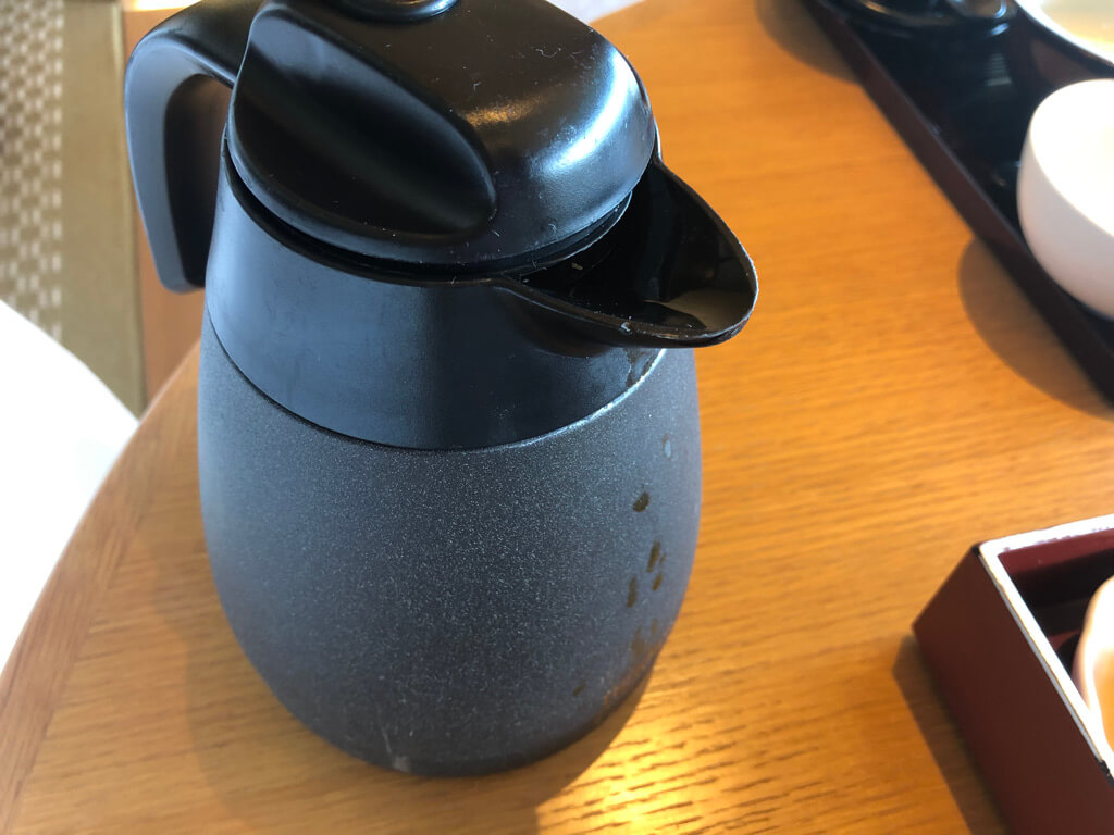 リッツカールトン京都子連れ宿泊記☆どこを取ってもアートな空間、朝食も最高!良さを再認識した宿泊となりました♡ 82 リッツカールトン京都 ブログ spgamex紹介 プラチナ会員 特典 朝食 プール アクティビティ 子供添い寝 アメニティ インルーム ルームサービス