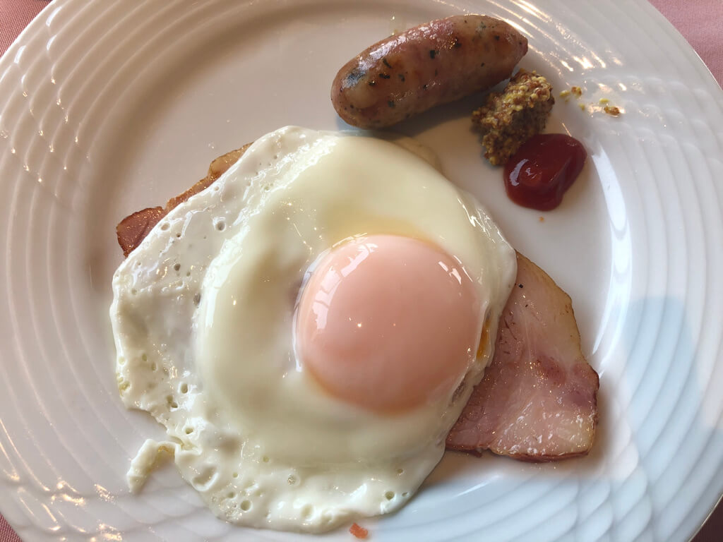 ルネッサンスリゾートオキナワ　クラブサビー宿泊記　朝食　ランチ　ディナー　周辺ご飯　フォーシーズン