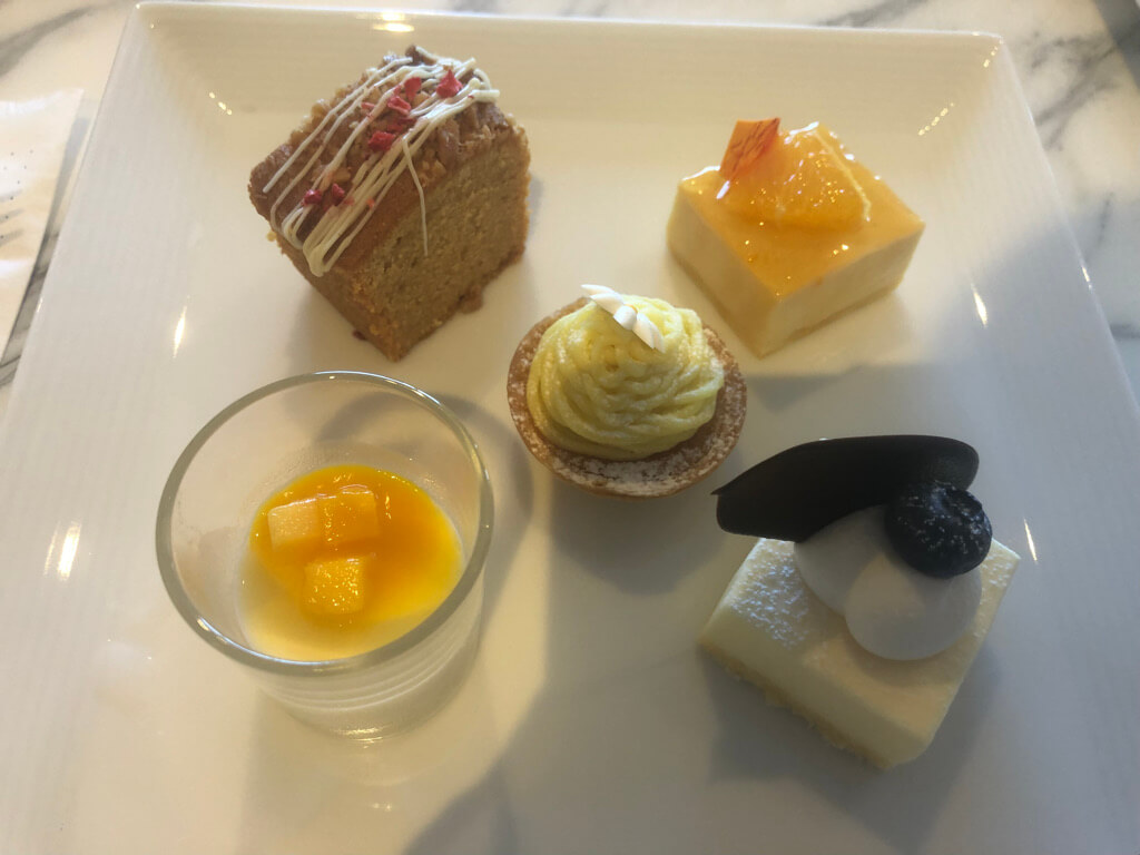 宮崎シェラトン　シーガイア　シェラトン・グランデ・オーシャンリゾート　子連れ　宿泊記　ブログ　激安　無料　宿泊　朝食　ラウンジ　プール　花火　子供添い寝　SPGアメックス　紹介　プラチナ特典　クラブラウンジ