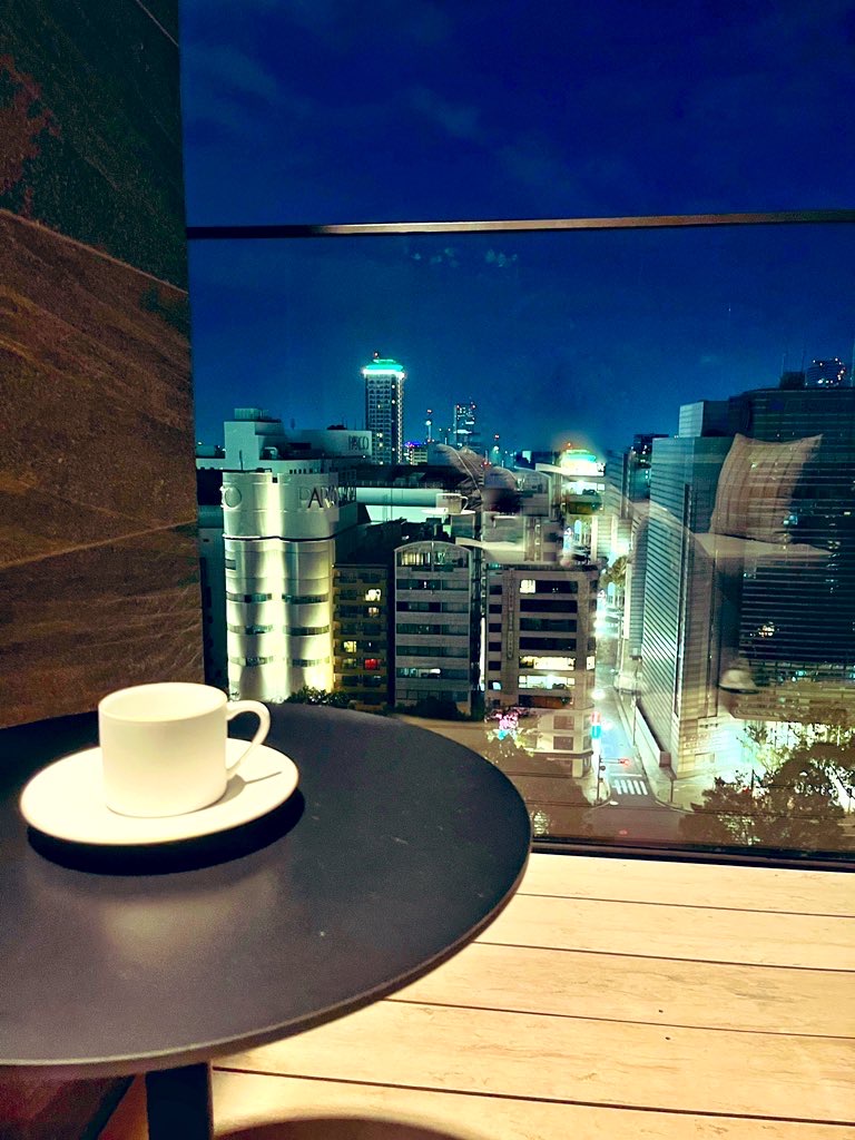 TIAD ティアド　宿泊記　プール　ラウンジ　部屋　ブログ　プラチナ特典