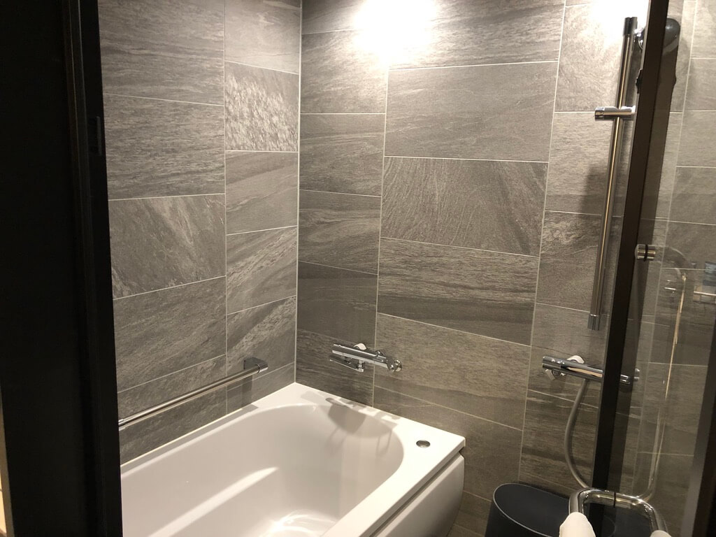 フォーポイントバイシェラトン名古屋中部国際空港　宿泊記　ブログ　プラチナ特典　朝食　駐車場　マリオットボンヴォイアメックス　紹介