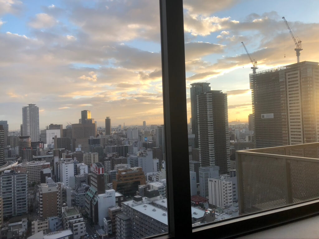 ウェスティン大阪　宿泊記　朝食　エグゼクティブラウンジ　アクセス　行き方　エグゼクティブキング　spgamex　プラチナ　特典