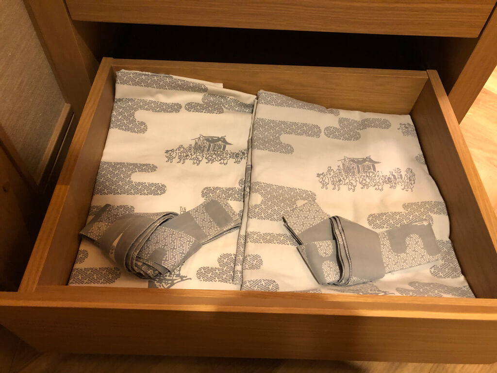 ウェスティン都ホテル京都　宿泊記　ラグジュアリースイート　子連れ旅　子供添い寝　クラブラウンジ　プール　ジム　spgアメックス紹介　プラチナ特典