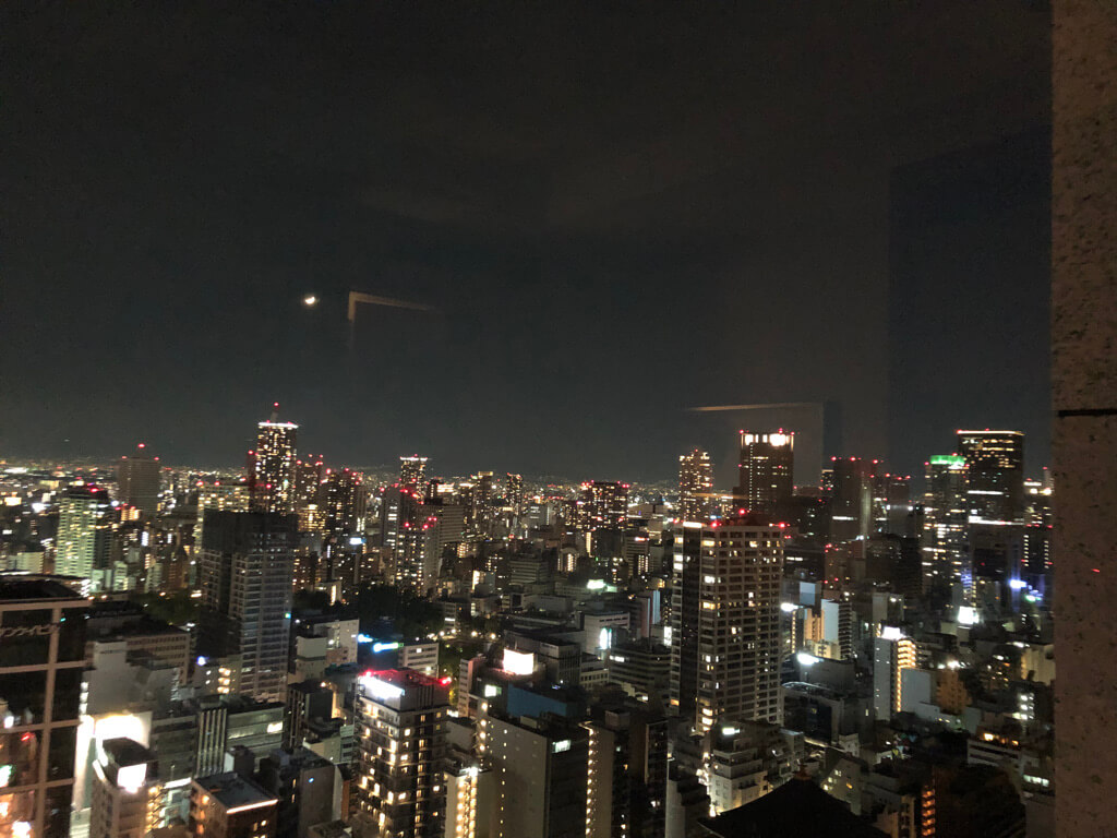 セントレジス大阪　ブログ　　宿泊記　子供添い寝　朝食　アクセス　駐車場　タイタニックオムレツ　プラチナ特典　バトラーサービス　マリオットボンヴォイアメックス　紹介　アメニティ