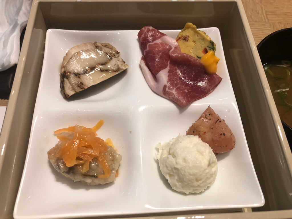 ザ・プリンス京都宝ヶ池　子連れ　宿泊記　プラチナ特典　アップグレード　朝食　ラウンジ　SPGアメックス紹介