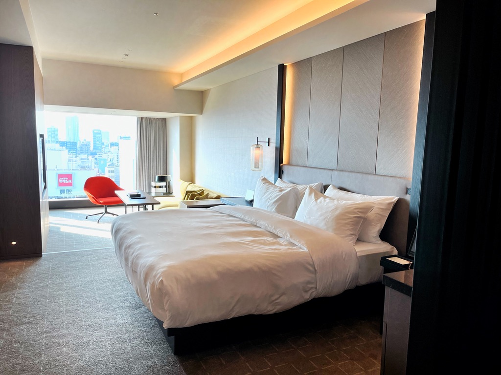 TIAD ティアド　宿泊記　プール　ラウンジ　部屋　ブログ　プラチナ特典