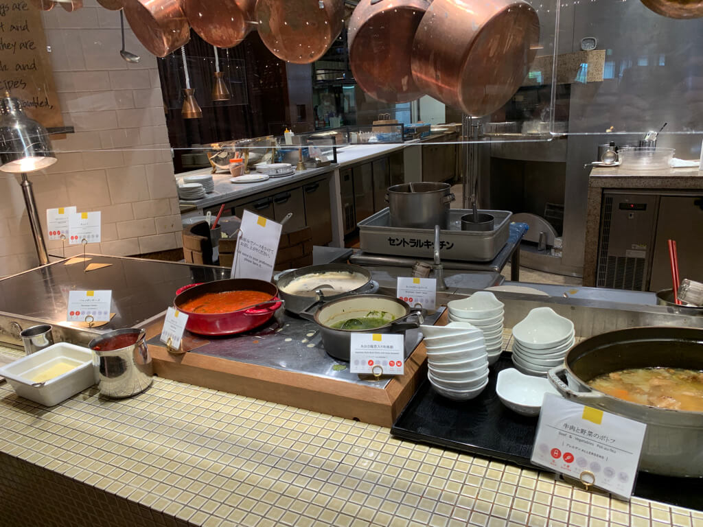 宮崎シェラトン　シーガイア　シェラトン・グランデ・オーシャンリゾート　子連れ　宿泊記　ブログ　激安　無料　宿泊　朝食　ラウンジ　プール　花火　子供添い寝　SPGアメックス　紹介　プラチナ特典　クラブラウンジ