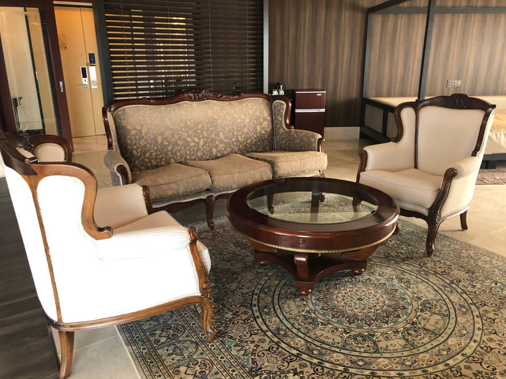 沖縄マリオット 宿泊記 パノラマオーシャンスイートプレミアム 部屋 館内施設 格安宿泊　プラチナ特典 SPGアメックス紹介　ジム　プール　スパ