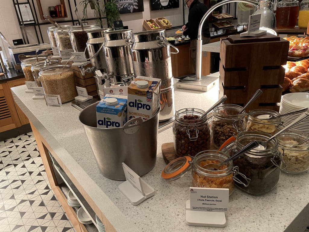 レスターマリオットホテル宿泊記★物価の高いイギリスで1万円台で泊まれちゃうホテル 26 レスターマリオット 宿泊記 ブログ 朝食 ラウンジ プラチナ特典 アメニティ