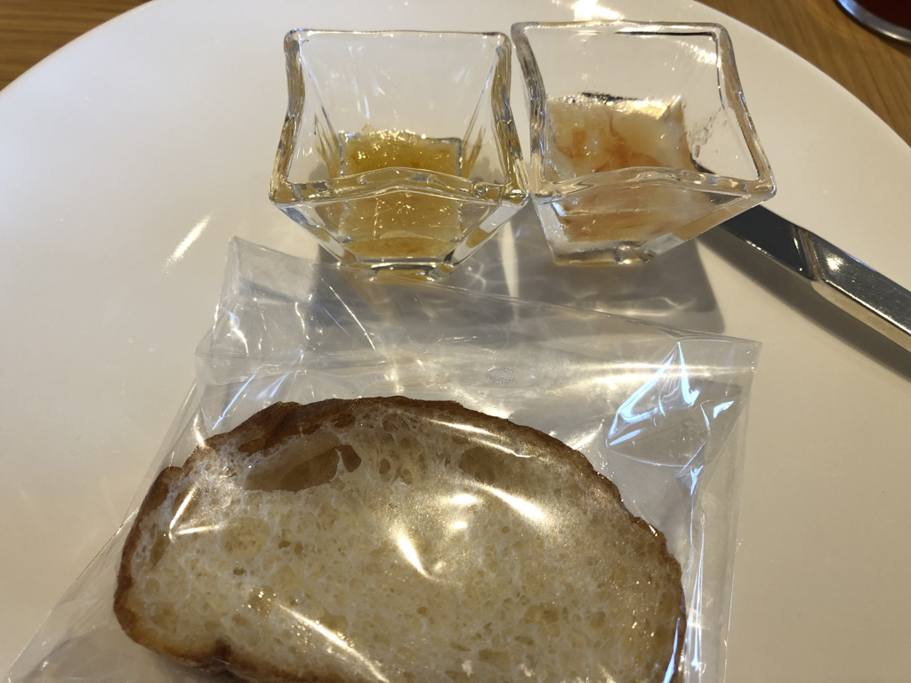 ウェスティン都ホテル京都　子連れ　宿泊記　ブログ　2ベッドルームスイート 1キングベッド＆2シングルベッド　子供添い寝　ジム　プール　温泉　朝食　クラブラウンジ　spgアメックス紹介　プラチナ特典　アメニティ