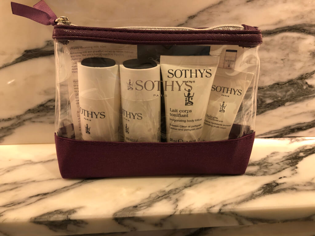 ウェスティン都ホテル京都　宿泊記　ラグジュアリースイート　子連れ旅　子供添い寝　クラブラウンジ　プール　ジム　spgアメックス紹介　プラチナ特典