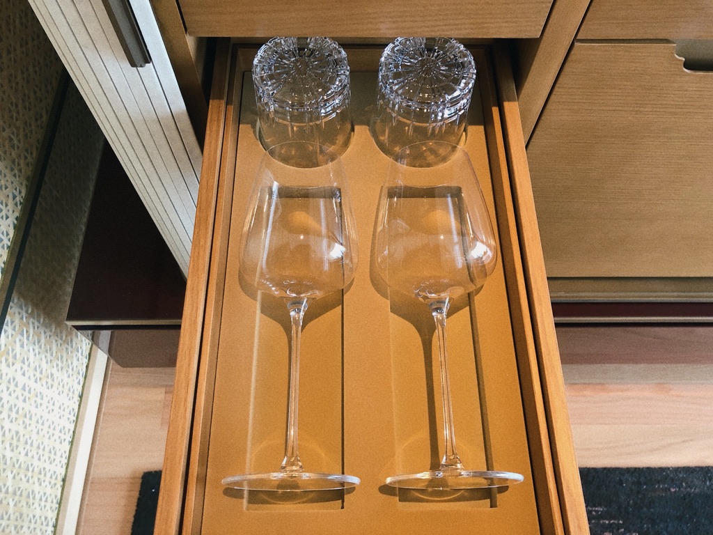 【リッツカールトン福岡宿泊記】お部屋・施設紹介☆ポイントで超お得!10万円越えの宿泊費をタダにする方法 34 リッツカールトン福岡 ポイント ブログ アクセス 宿泊記 部屋 アメニティ 料金 クラブレベル