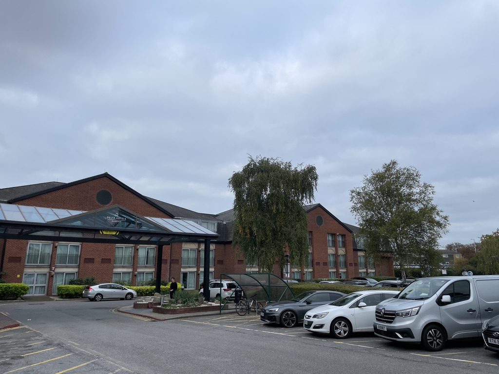 デルタホテルズbyマリオットヒースローウィンザー宿泊記★空港激近!ロンドン市内アクセス良好ホテル 3 デルタホテルズbyマリオットヒースローウィンザー