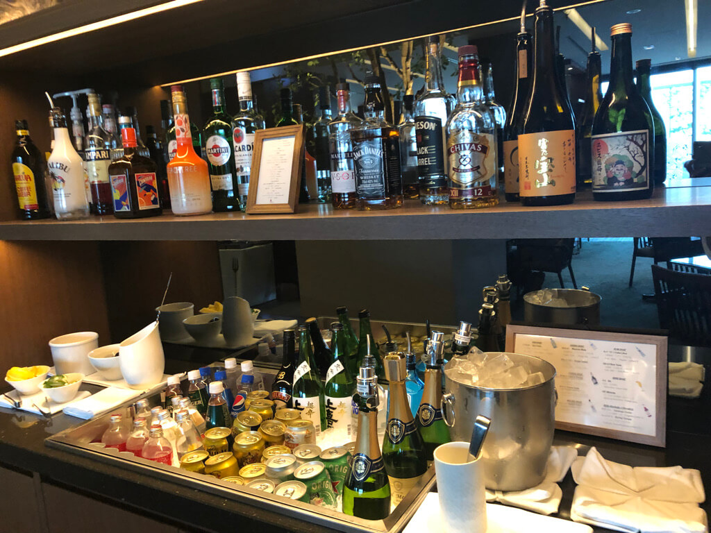 大阪マリオット都ホテル　ブログ　ジュニアスイート　子供添い寝無料　宿泊記　連休　格安　朝食　ラウンジ　あべのハルカス　プラチナ特典　　駐車場　マリオットボンヴォイアメックス紹介