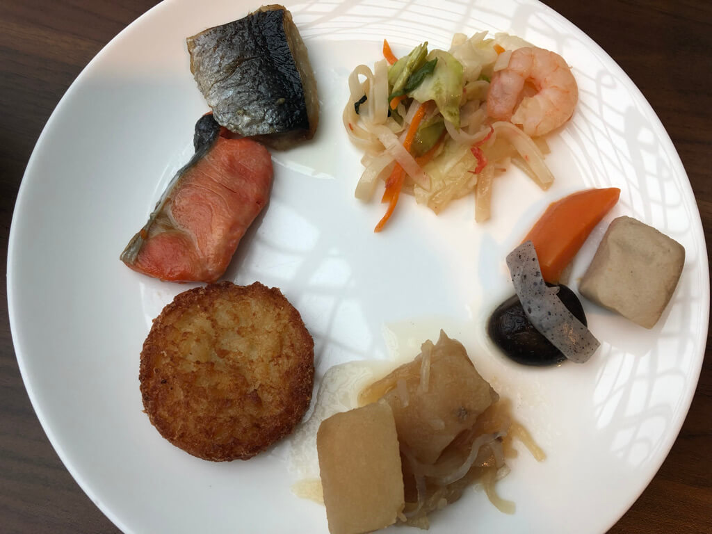 ウェスティンルスツ子連れ宿泊記☆遊び尽くせるコンプリホテルで札幌、積丹、余市観光にも重宝!5連泊で超お得になる方法とは? 185 ウェスティンルスツ 宿泊記 ブログ 子連れ添い寝無料 朝食 ラウンジ アクティビティ 花火 マリオットボンヴォイアメックス紹介 プラチナ特典 温泉