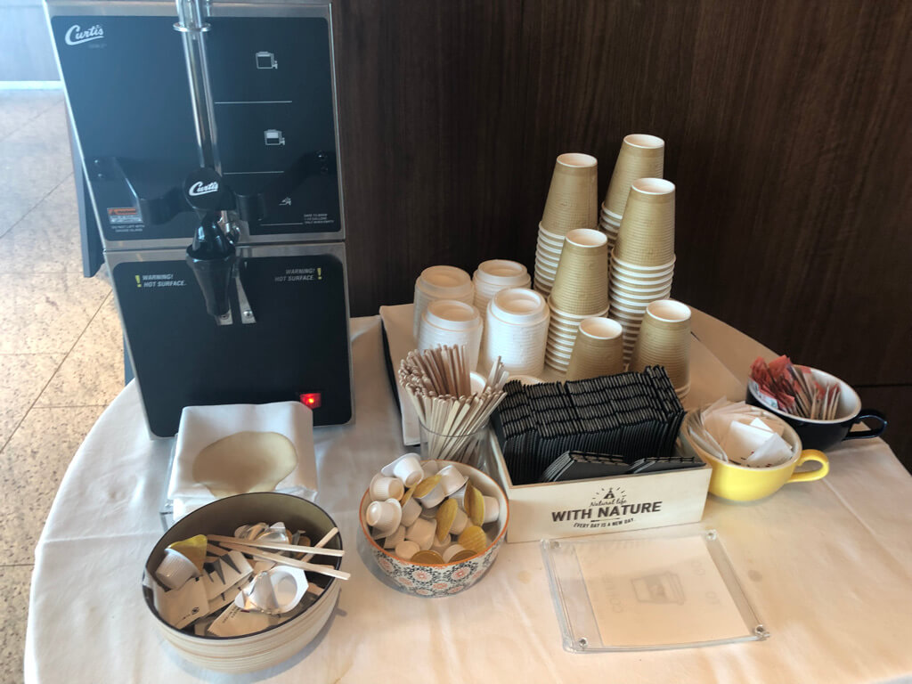 大阪マリオット都ホテル　ブログ　ジュニアスイート　子供添い寝無料　宿泊記　連休　格安　朝食　ラウンジ　あべのハルカス　プラチナ特典　　駐車場　マリオットボンヴォイアメックス紹介