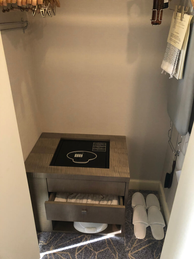 名古屋マリオットアソシアホテル　デラックスダブル　スタンダードダブル　子連れ　宿泊記　朝食　エリートラウンジ　　フィットネスジム　プール　SPGアメックス　紹介　プラチナ特典　ゴールド特典