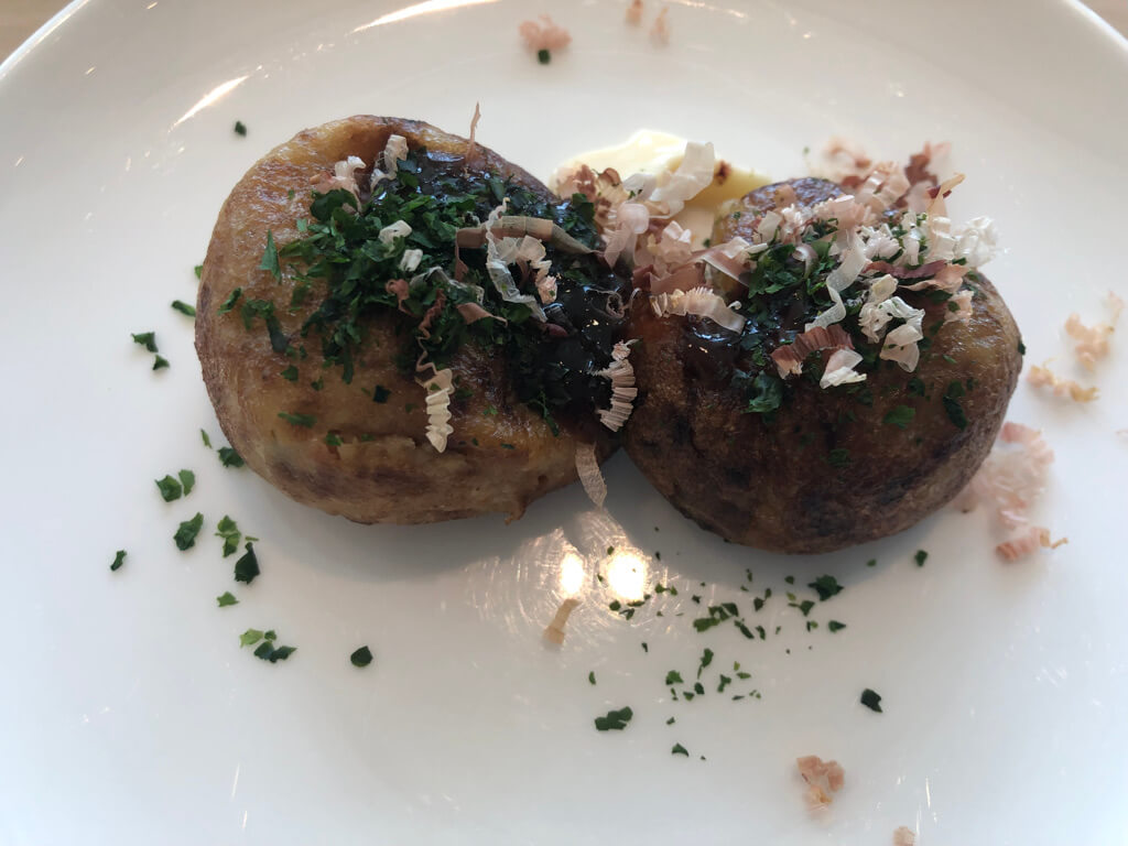 大阪マリオット都ホテル　ブログ　ジュニアスイート　子供添い寝無料　宿泊記　連休　格安　朝食　ラウンジ　あべのハルカス　プラチナ特典　　駐車場　マリオットボンヴォイアメックス紹介