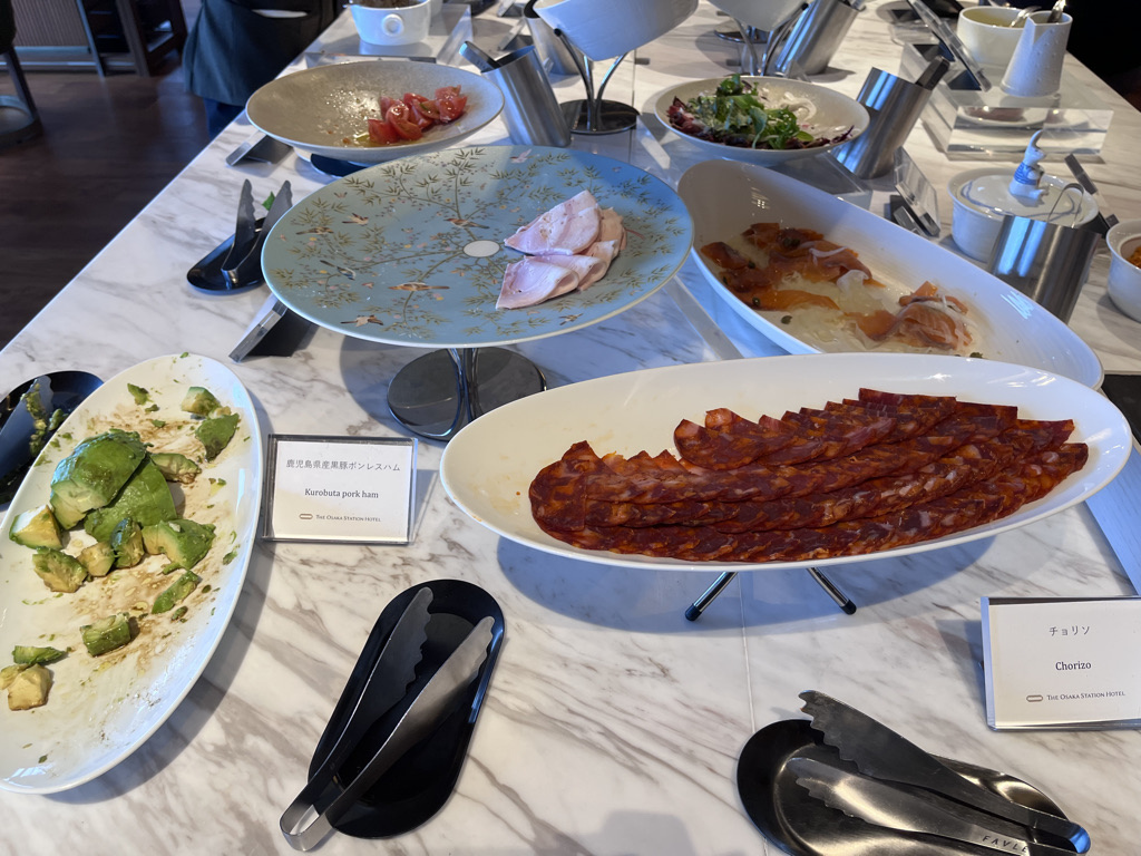 大阪ステーションホテル 子連れ 宿泊記 朝食 スペシャリティサロン　ラウンジ プラチナ特典