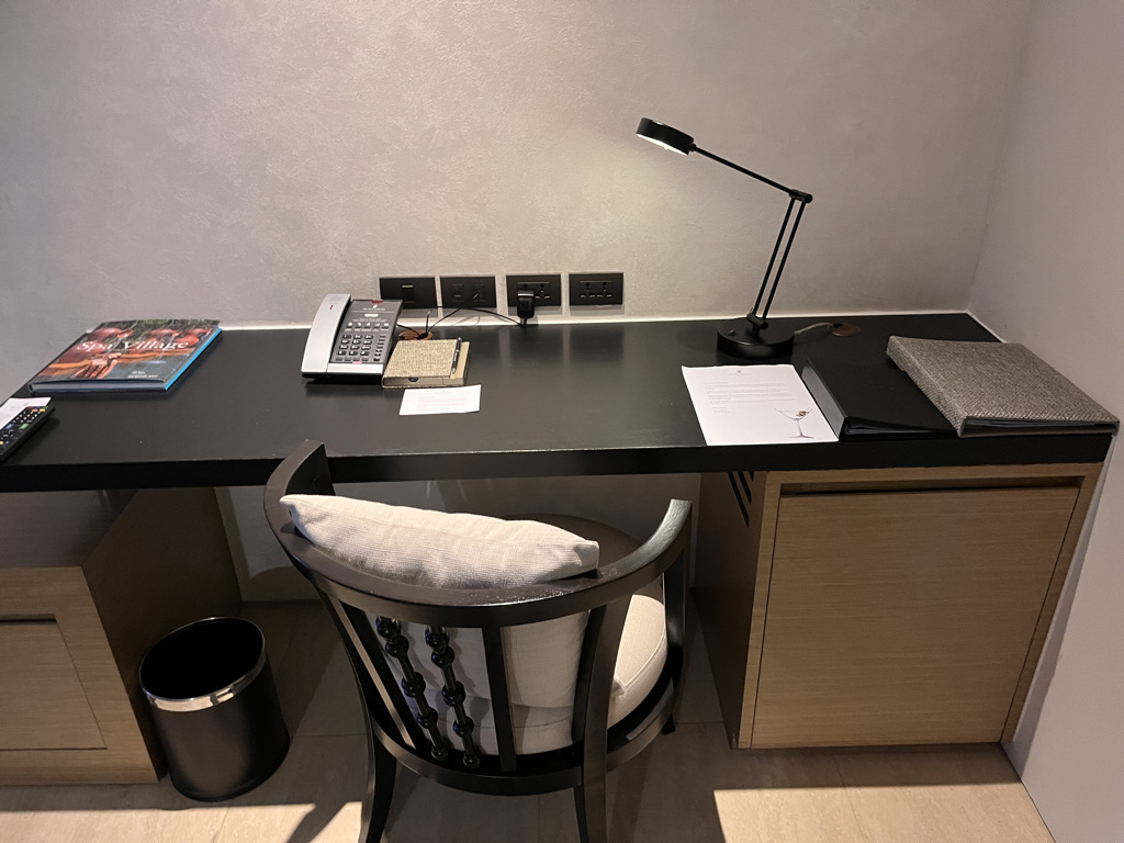 リッツカールトンサムイ　　　宿泊記　ブログ　プラチナ特典　シャトルバス