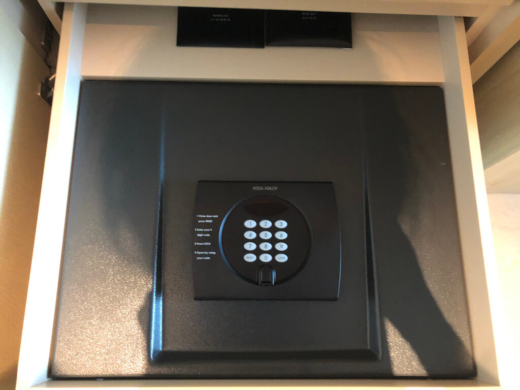 東京エディション虎ノ門　スイート　宿泊記　ブログ　アクセス　朝食　プール　ジム　マリオット特典　マリオットボンヴォイアメックス　紹介