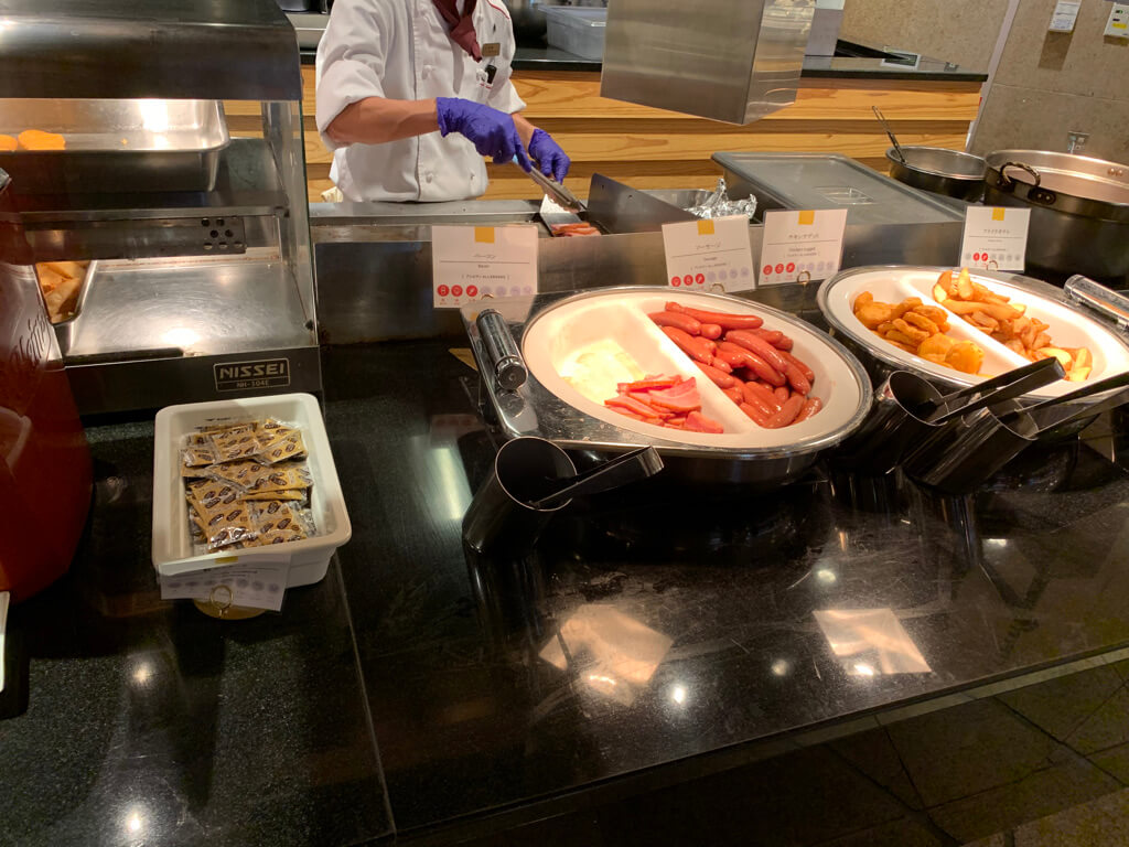 宮崎シェラトン　シーガイア　シェラトン・グランデ・オーシャンリゾート　子連れ　宿泊記　ブログ　激安　無料　宿泊　朝食　ラウンジ　プール　花火　子供添い寝　SPGアメックス　紹介　プラチナ特典　クラブラウンジ